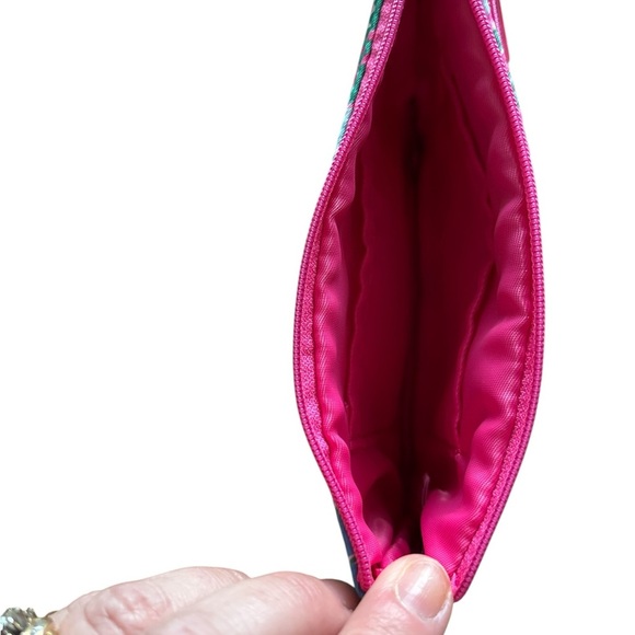 Simply Southern Cell Phone & Wallet Wristlet Sea Turtle Pattern Preppy - Picture 3 of 4